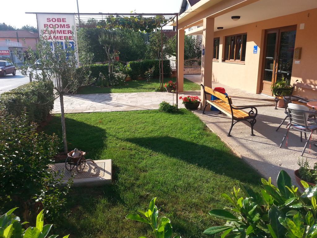 Pansion Turudic Hotel Medjugorje Exterior photo
